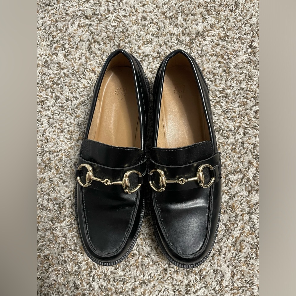 H&M Black Loafers Size 39/8